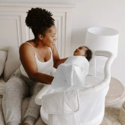 Berceau Pivotant 360° BassiNest® Premiere Blanc De Halo -Bébé Produits Boutique 01145484 10 scaled