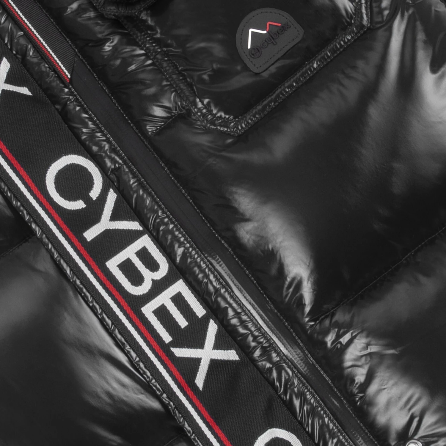 Mini Chancelière Hiver Platinum Deep Black De CYBEX 4 Mini Chancelière Hiver Platinum Deep Black De CYBEX – Image 4